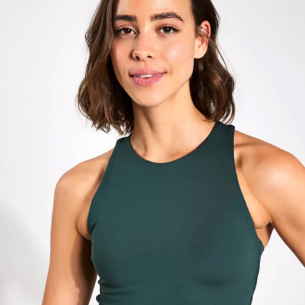 Dylan Bra Girlfriend Collective MOSS